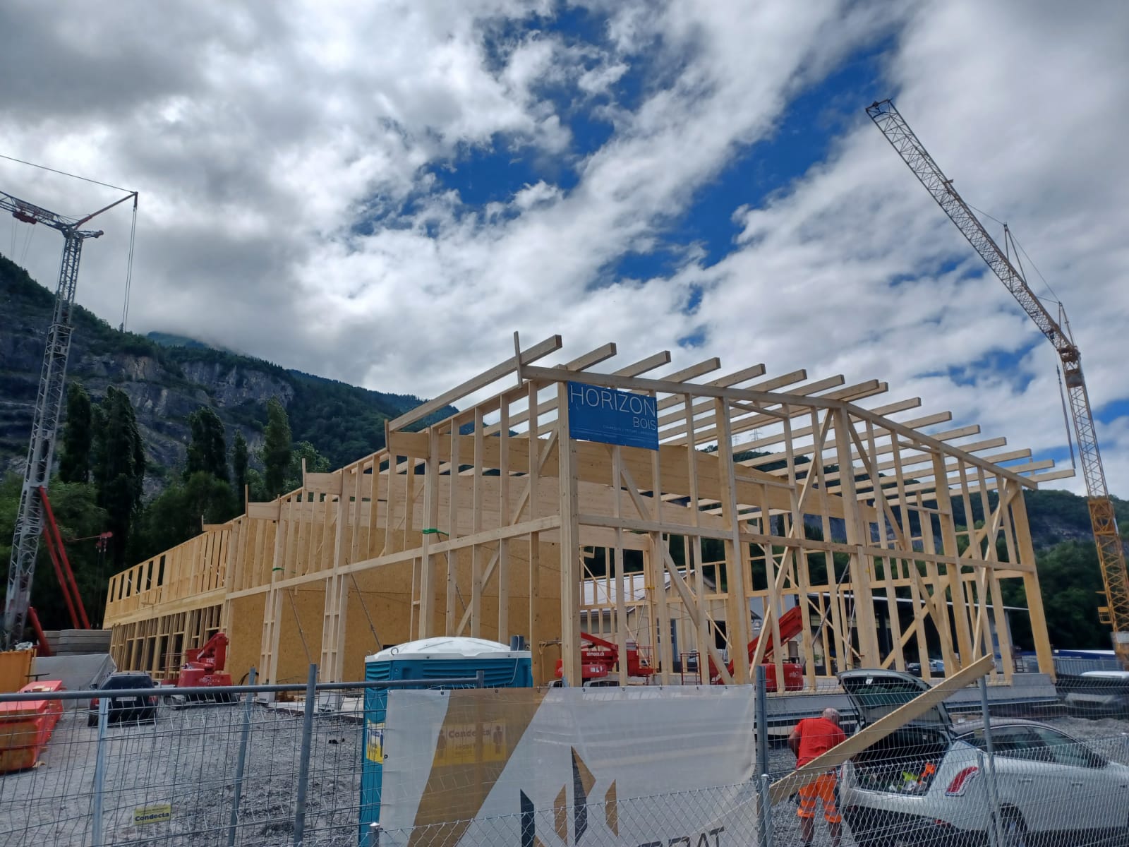 95bf74fa-40a7-4f89-97a6-59b21d252414